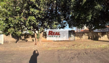 Terreno de 895m² - Venda - Vila Industrial - Araçatuba-SP
