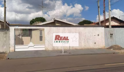 Casa com 3 dormitórios à venda, 96 m² por R$ 215.000 - Umuarama - Araçatuba/SP