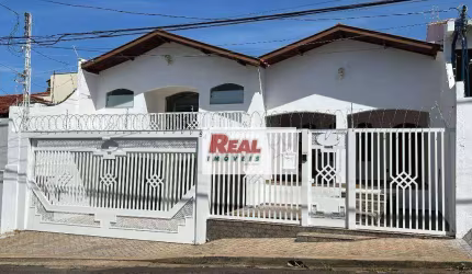 Casa com 3 dormitórios para alugar, 365 m² por R$ 5.300/mês - Jardim Sumaré - Araçatuba/SP