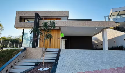 Casa em condomínio fechado com 4 quartos à venda na G, 780, Gran Royalle, Lagoa Santa por R$ 1.980.000