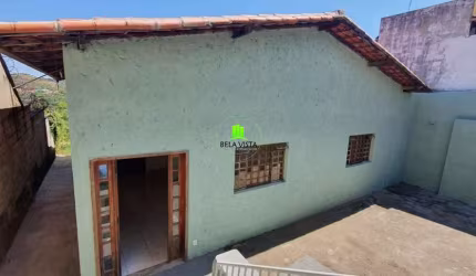Casa com 3 quartos à venda na Barão De Macaúbas, 205, Novo Santos Dumont, Lagoa Santa por R$ 395.000