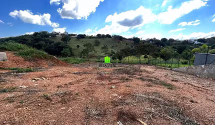 Terreno em condomínio fechado à venda na Um, 9, 1, Residencial Champagne, Lagoa Santa por R$ 450.000
