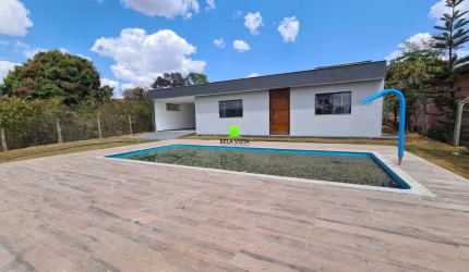 Casa em condomínio fechado com 3 quartos à venda na Rua Manacas da Serra, 936, Condomínio Estância da Mata, Jaboticatubas por R$ 750.000