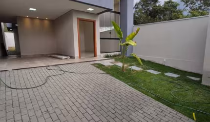 Casa com 3 quartos à venda na Oito, 185, Villa Paradiso, Lagoa Santa por R$ 699.000