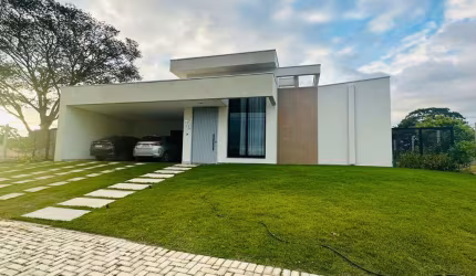 Casa em condomínio fechado com 4 quartos à venda na Dois--, 70, Condomínio Real Garden, Lagoa Santa por R$ 1.690.000
