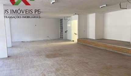 Galpão Comercial à Venda em Piedade, Jaboatão dos Guararapes-PE:  900m² de Área