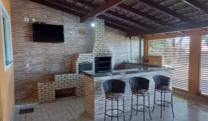 A&M IMÓVEIS VENDE EXCELENTE CASA EM SOBRADINHO
