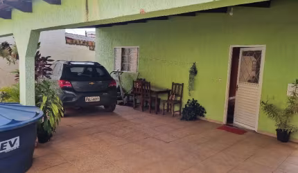A&M IMOVEIS VENDE EXELENTE CASA NO CONDOMINIO MANSOES SOBRADINHO