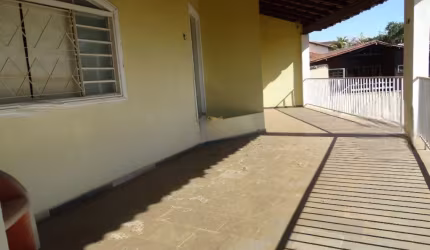 A&M  IMOVEIS VENDE EXELENTE CASA CONDOMINIO VIVENDAS CAMPESTRE
