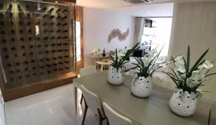 Apartamento à Venda em Praia da Costa, Vila Velha - ES
