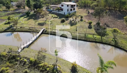 Sítio à venda, 4 quartos, 2 suítes, 3 vagas, Área Rural de Conselheiro Lafaiete - Conselheiro Lafaiete/MG