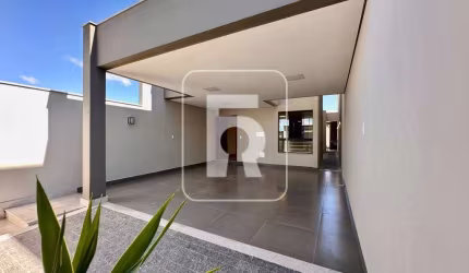 Casa à venda, 3 quartos, 1 suíte, Jardim dos Cristais - Conselheiro Lafaiete/MG