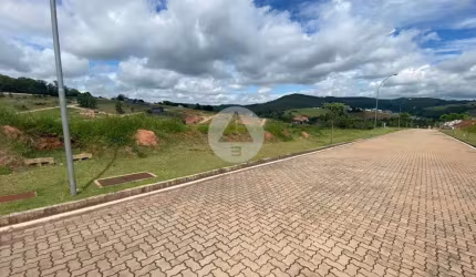 lote em condominio alto padrão