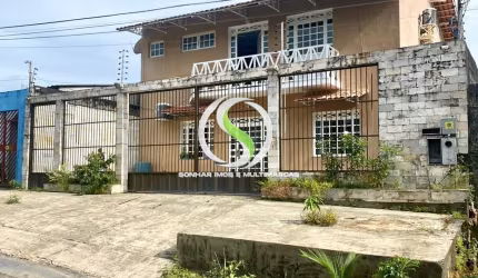 Casa Duplex no Parque 10 – para locação .