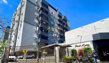 Apartamento com sacada e churrasqueira