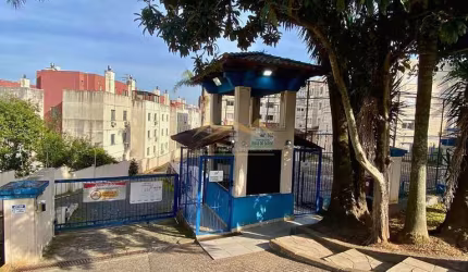 Apartamento semimobiliado em frente a Corsan