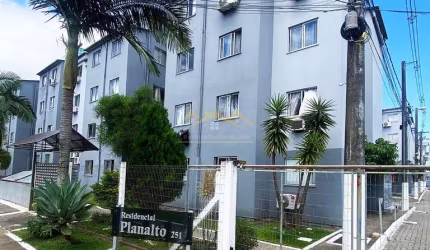 APARTAMENTO SEMI MOBILIADO