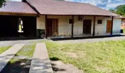 Sítio magnífico excelente localização