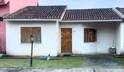 Casa de 2 dormitórios no Vivendas das Bromélias ao lado do Alphaville