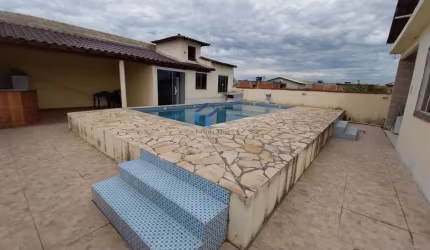 Casa em Condomínio para Venda em Cabo Frio, Nova Califórnia (Tamoios), 3 dormitórios, 2 suítes, 1 banheiro, 4 vagas