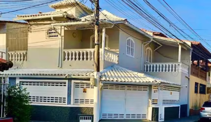 Casa independente de 3 quartos próximo a rodoviária