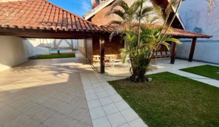 Casa com 4 quartos à venda no Centro, Cabo Frio , 180 m2 por R$ 1.900.000