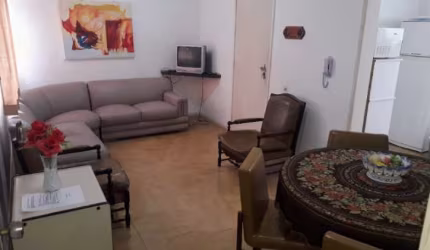 Apartamento de temporada com 4 quartos no Centro de Cabo Frio