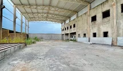 Galpão, 639 m² - venda por R$ 1.650.000,00 ou aluguel por R$ 10.114,75/mês - Cabiúnas - Macaé/RJ