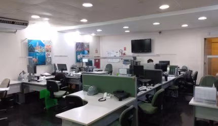 Sala para alugar, 1920 m² por R$ 15.000,00/mês - Granja dos Cavaleiros - Macaé/RJ