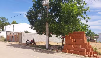 Terreno à venda, 210 m² por R$ 195.000,00 - Jardim Vitória - Macaé/RJ