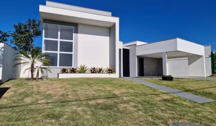 Casa com 3 dormitórios à venda, 196 m² por R$ 980.000,00 - Viverde III - Rio das Ostras/RJ