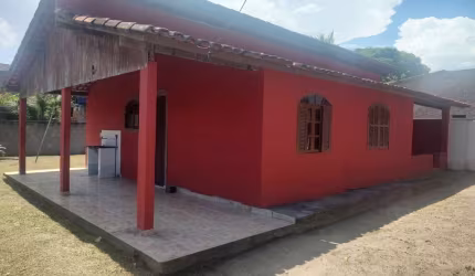 Casa com 3 dormitórios à venda, 110 m² por R$ 310.000,00 - Peixe Dourado - Casimiro de Abreu/RJ
