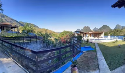 Sítio com 4 dormitórios à venda, 2000 m² por R$ 800.000,00 - Zona Rural - Macaé/RJ