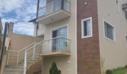 Casa com 3 dormitórios à venda, 240 m² por R$ 725.000,00 - Vale Encantado - Macaé/RJ