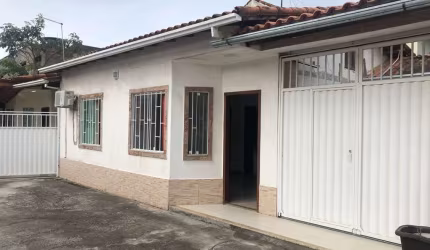 Casa com 2 dormitórios à venda, 58 m² por R$ 190.000,00 - Cidade Praiana - Rio das Ostras/RJ