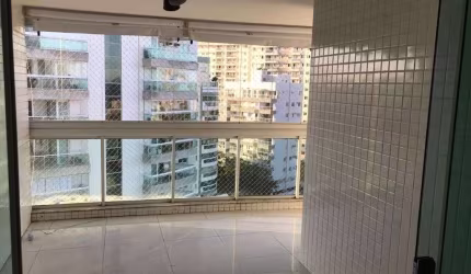Apartamento com 3 dormitórios à venda, 127 m² por R$ 790.000,00 - Glória - Macaé/RJ