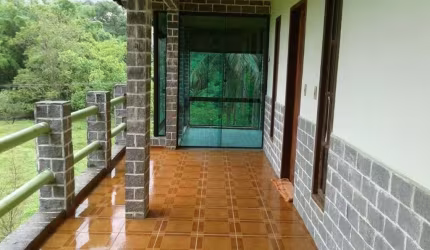 Sítio com 5 dormitórios à venda, 96 m² por R$ 1.300.000,00 - Trapiche - Macaé/RJ