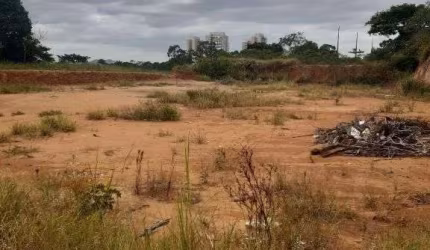 Terreno à venda, 7500 m² por R$ 5.000.000,00 - Glória - Macaé/RJ