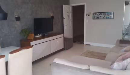 Apartamento com 2 dormitórios à venda, 70 m² por R$ 299.000,00 - Extensão do Bosque - Rio das Ostras/RJ