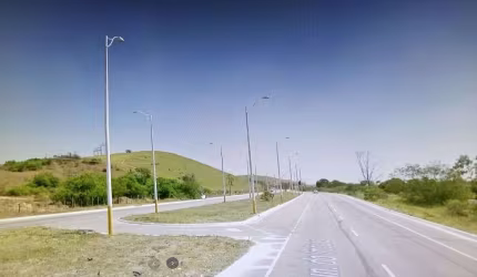 Terreno à venda, 21000 m² por R$ 8.400.000,00 - Ajuda - Macaé/RJ