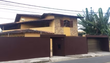 Casa à venda, 349 m² por R$ 900.000,00 - Granja dos Cavaleiros - Macaé/RJ