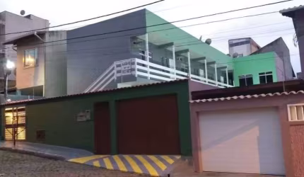 Prédio à venda, 324 m² por R$ 700.000,00 - Maringá - Macaé/RJ