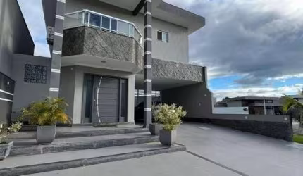 Casa com 3 dormitórios à venda, 252 m² por R$ 1.300.000,00 - Vale dos Cristais - Macaé/RJ