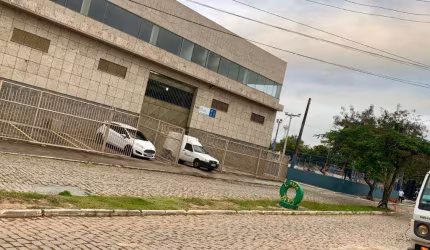 Terreno à venda, 330 m² por R$ 370.000,00 - Granja dos Cavaleiros - Macaé/RJ