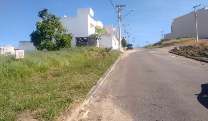 Terreno à venda, 244 m² por R$ 155.000,00 - Vale das Palmeiras - Macaé/RJ
