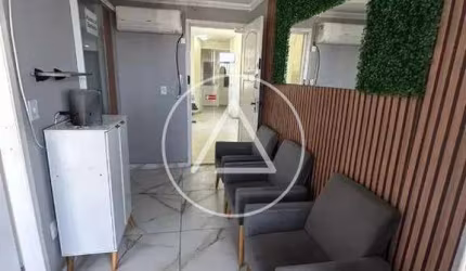 Excelente sala comercial no coração de Macaé