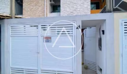 Casa à venda, 2 quartos, 1 vaga, Jardim Vitória - Macaé/RJ