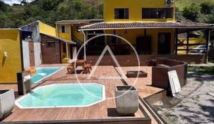 Atlântica imóveis tem excelente casa para veda, por R$ 900.000,00 /mês