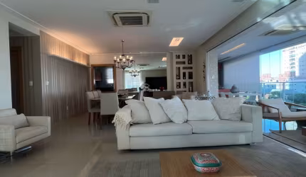Maravilhoso apartamento no Embaré