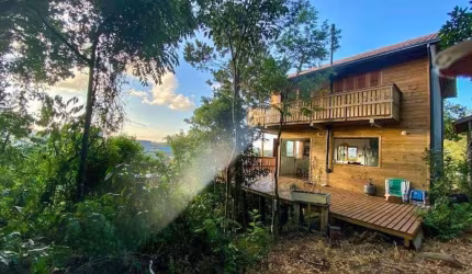 Casa com 3 quartos para alugar na Servidão José Conceição Moreira, 246, Ribeirão da Ilha, Florianópolis por R$ 5.200